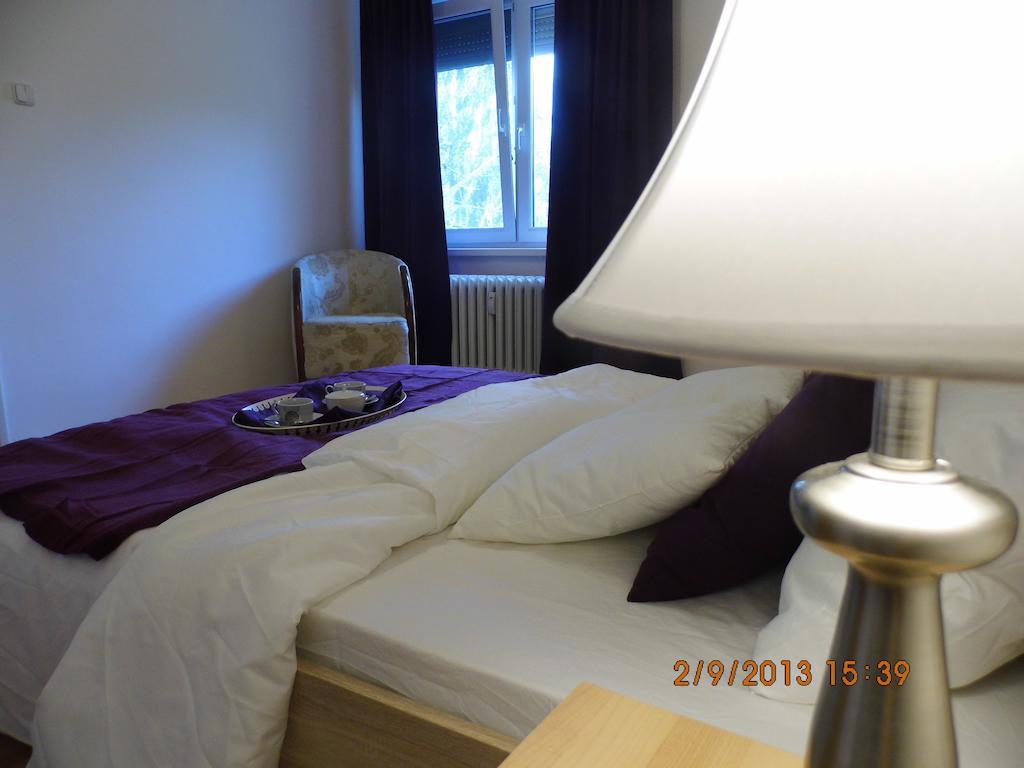 Fukas Apartments Нитра Экстерьер фото